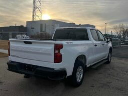
										2022 Chevrolet Silverado 1500 WT 4×4 full									