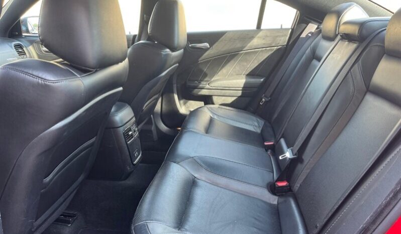 
								2023 Dodge Charger SXT AWD full									