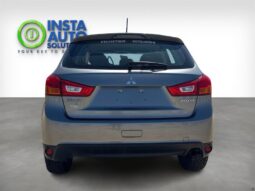 
										2015 Mitsubishi RVR SE full									