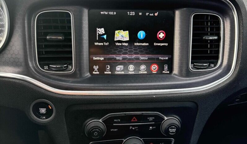 
								2017 Dodge Charger SXT Rallye full									