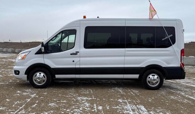 
								2022 Ford Transit 350 XLT 12 Passenger Van AWD full									