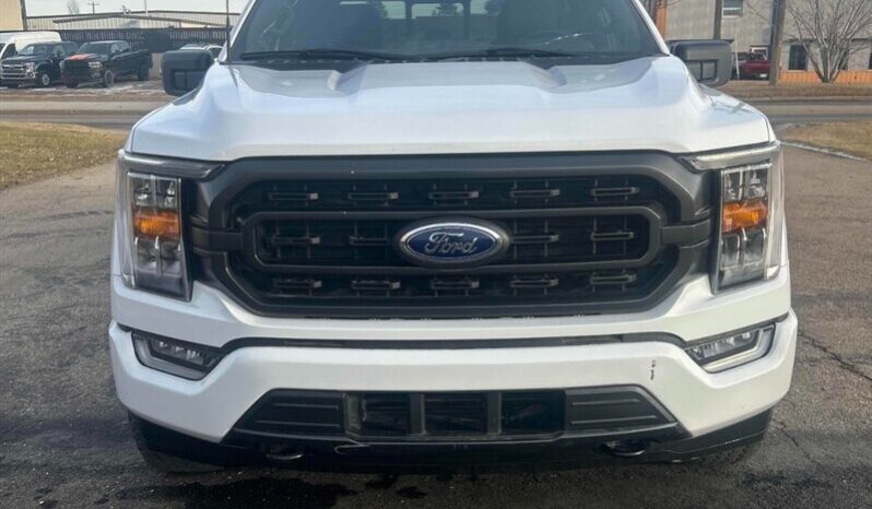 
								2021 Ford F-150 XLT Sport 4X4 full									