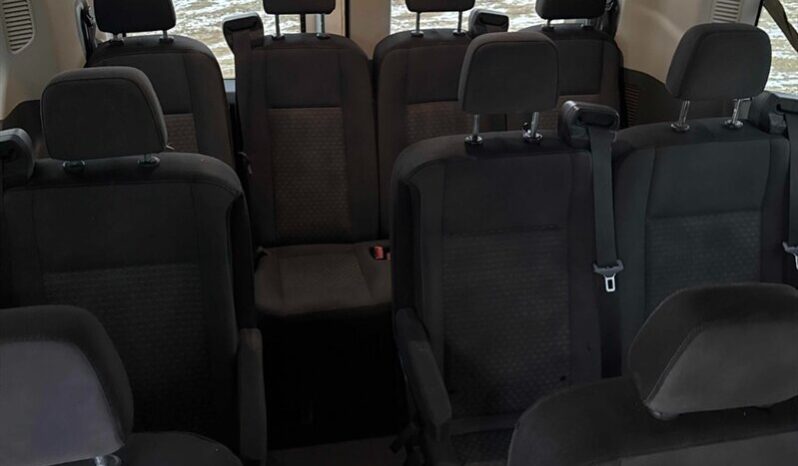 
								2022 Ford Transit 350 XLT 12 Passenger Van AWD full									