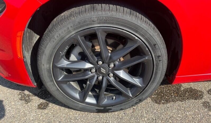 
								2023 Dodge Charger SXT AWD full									