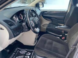 
										2017 Dodge Grand Caravan SXT PLUS “STOW N GO” full									