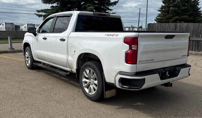 
								2022 Chevrolet Silverado 1500 Limited Custom 4X4 full									