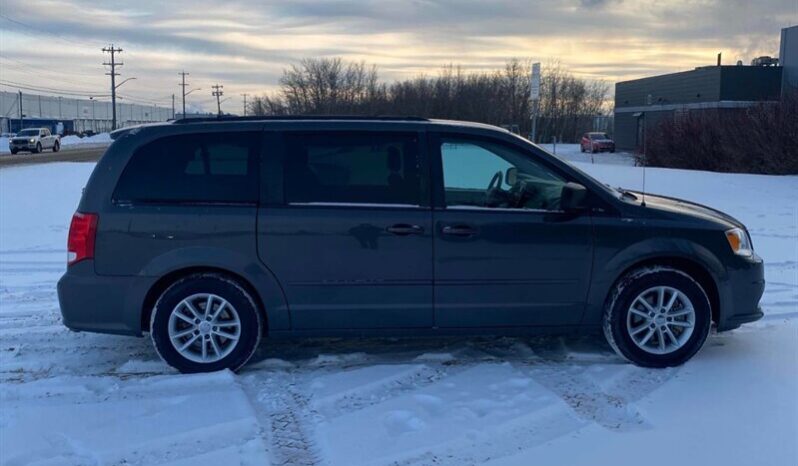 
								2017 Dodge Grand Caravan SXT PLUS “STOW N GO” full									