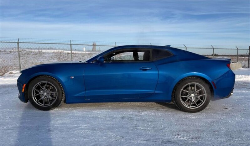 
								2017 Chevrolet Camaro LT Coupe full									