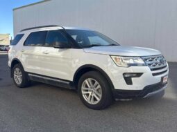 
										2019 Ford Explorer XLT AWD full									