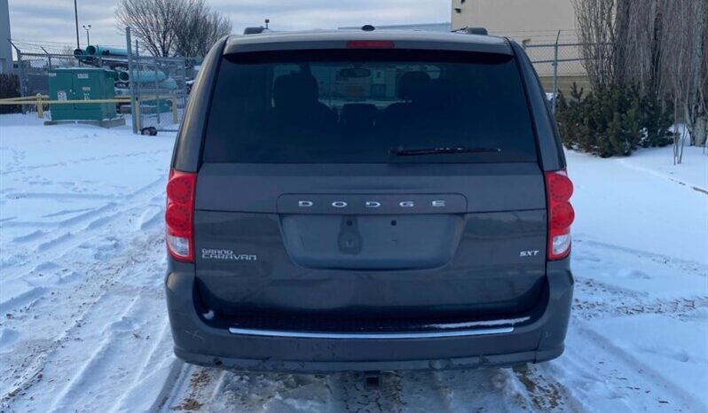 
								2017 Dodge Grand Caravan SXT PLUS “STOW N GO” full									