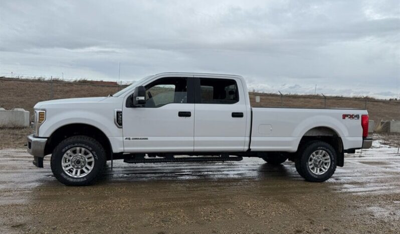 
								2019 Ford F-350 Super Duty XLT Diesel 4×4 full									