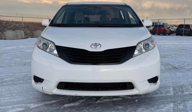 
								2017 Toyota Sienna L 7-Passenger full									