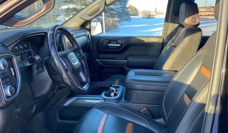 
								2021 GMC Sierra 1500 AT4 Crew Cab 4×4 full									