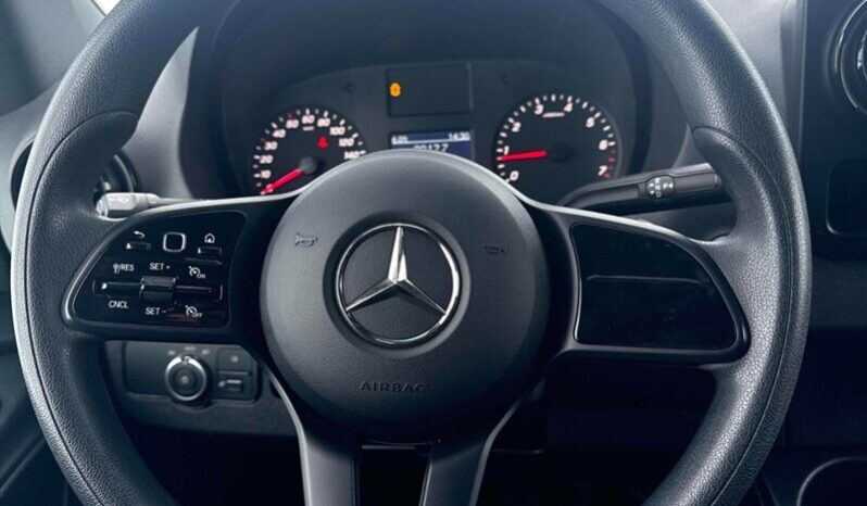 
								2023 Mercedes-Benz Sprinter 2500 High Roof full									