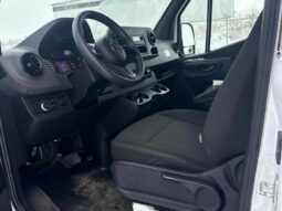 
										2023 Mercedes-Benz Sprinter 2500 High Roof full									