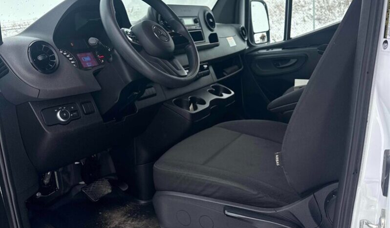 
								2023 Mercedes-Benz Sprinter 2500 High Roof full									