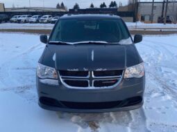 
										2017 Dodge Grand Caravan SXT PLUS “STOW N GO” full									