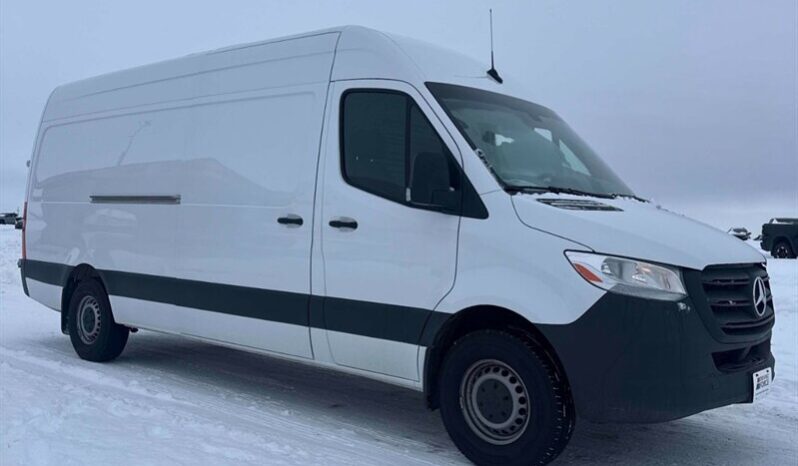 
								2023 Mercedes-Benz Sprinter 2500 High Roof full									