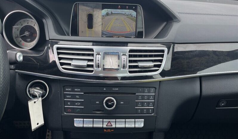 
								2016 Mercedes-Benz E-Class E 400 4MATIC AWD full									