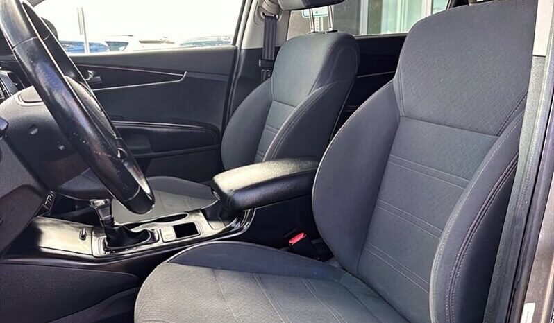 
								2019 Kia Sorento LX AWD full									