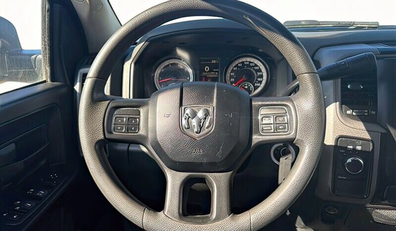 
								2018 RAM 1500 ST 4×4 full									