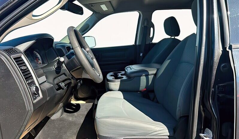 
								2018 RAM 1500 ST 4×4 full									