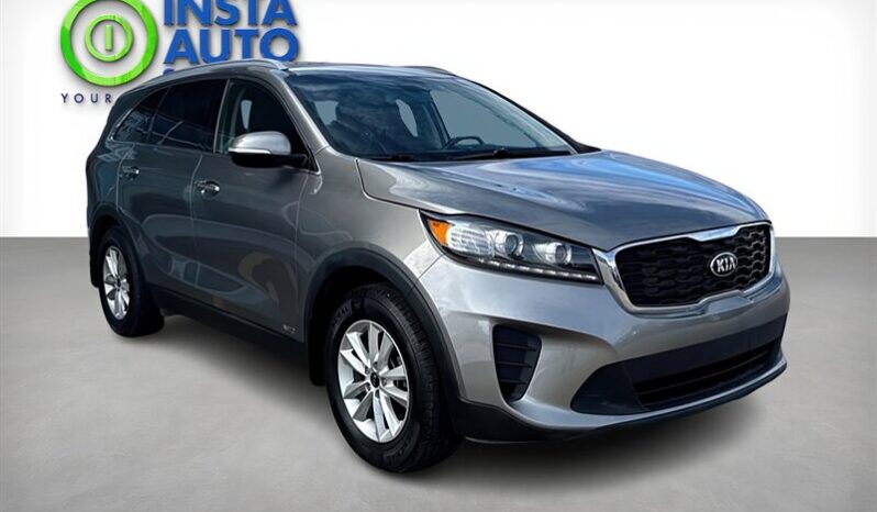 
								2019 Kia Sorento LX AWD full									