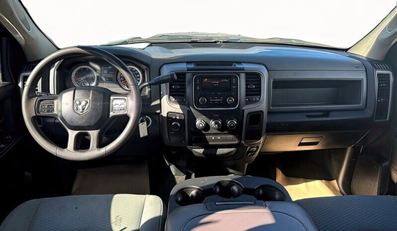 
								2018 RAM 1500 ST 4×4 full									