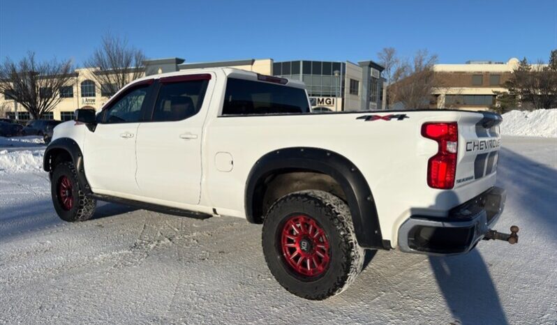 
								2022 Chevrolet Silverado 1500 Limited LT full									