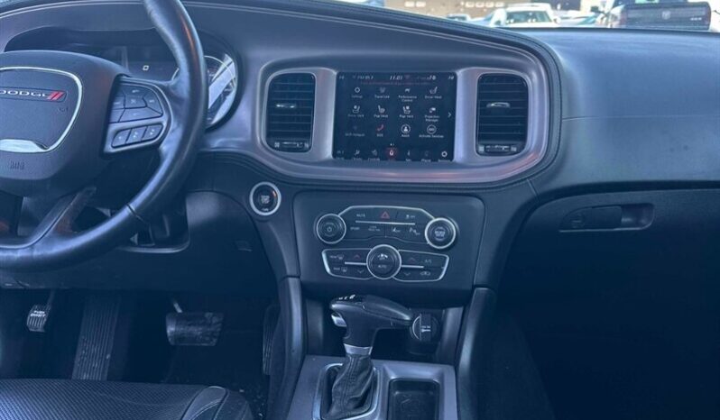
								2023 Dodge Charger SXT AWD full									