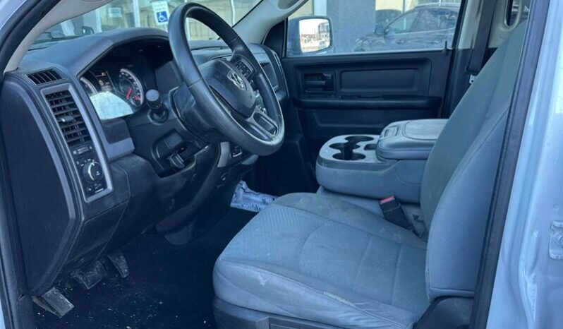 
								2019 RAM 1500 Classic ST 4×4 full									