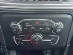 
										2023 Dodge Charger SXT AWD full									