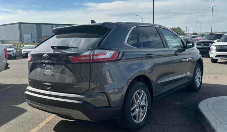 
								2023 Ford Edge SEL AWD full									