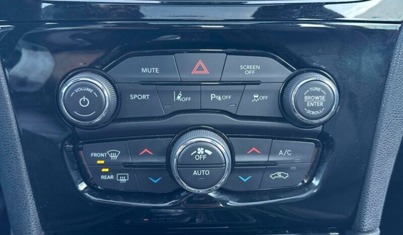 
								2023 Chrysler 300 Series S AWD full									