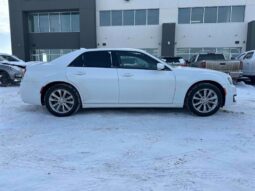
										2021 Chrysler 300 Series S AWD full									