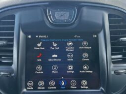 
										2021 Chrysler 300 Series S AWD full									